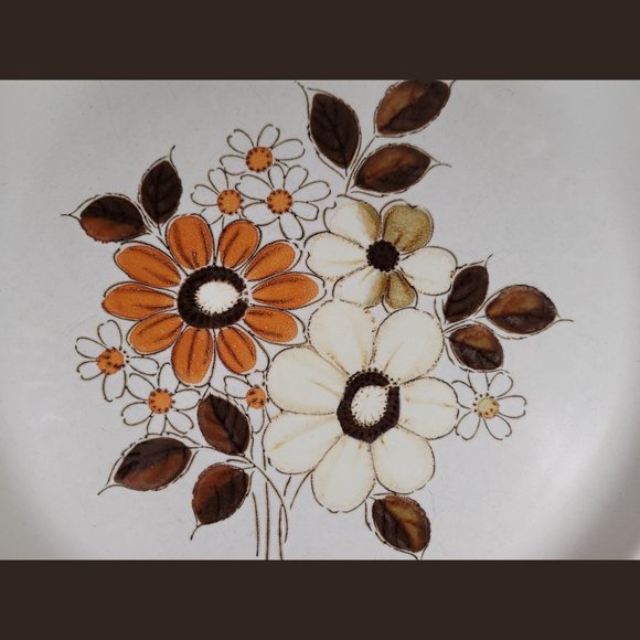 Woodhaven Collection Pleasant Grove – Vintage Dinner Plate - Picture 2 of 5